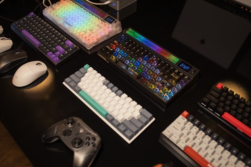 Clavier gaming sans fil avec dongle USB